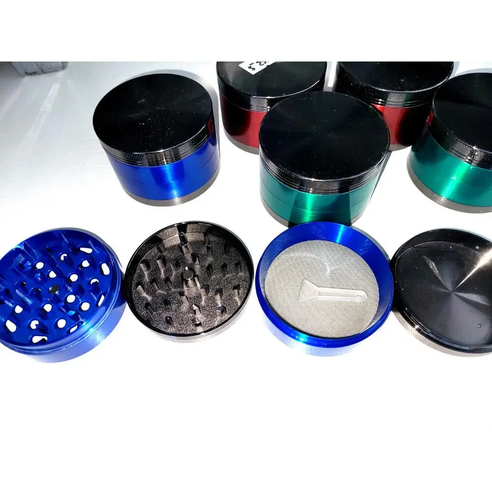Lot Of  6 NEW Tobacco Herb Grinder Spice Crusher‎